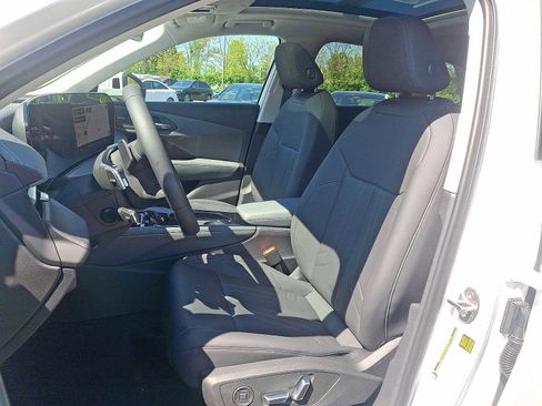 New 2026 Audi Q3 quattro 2.0T AWD/4WD image 13