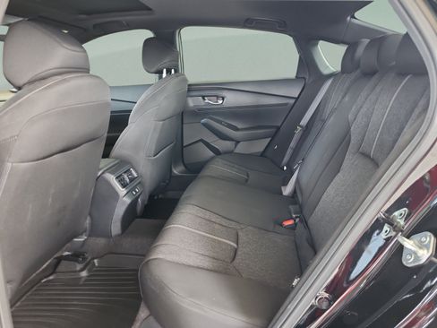 Used 2025 Honda Accord Sport image 18