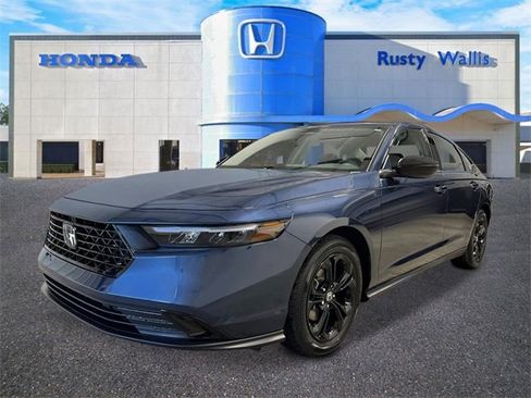 New 2025 Honda Accord SE image 7