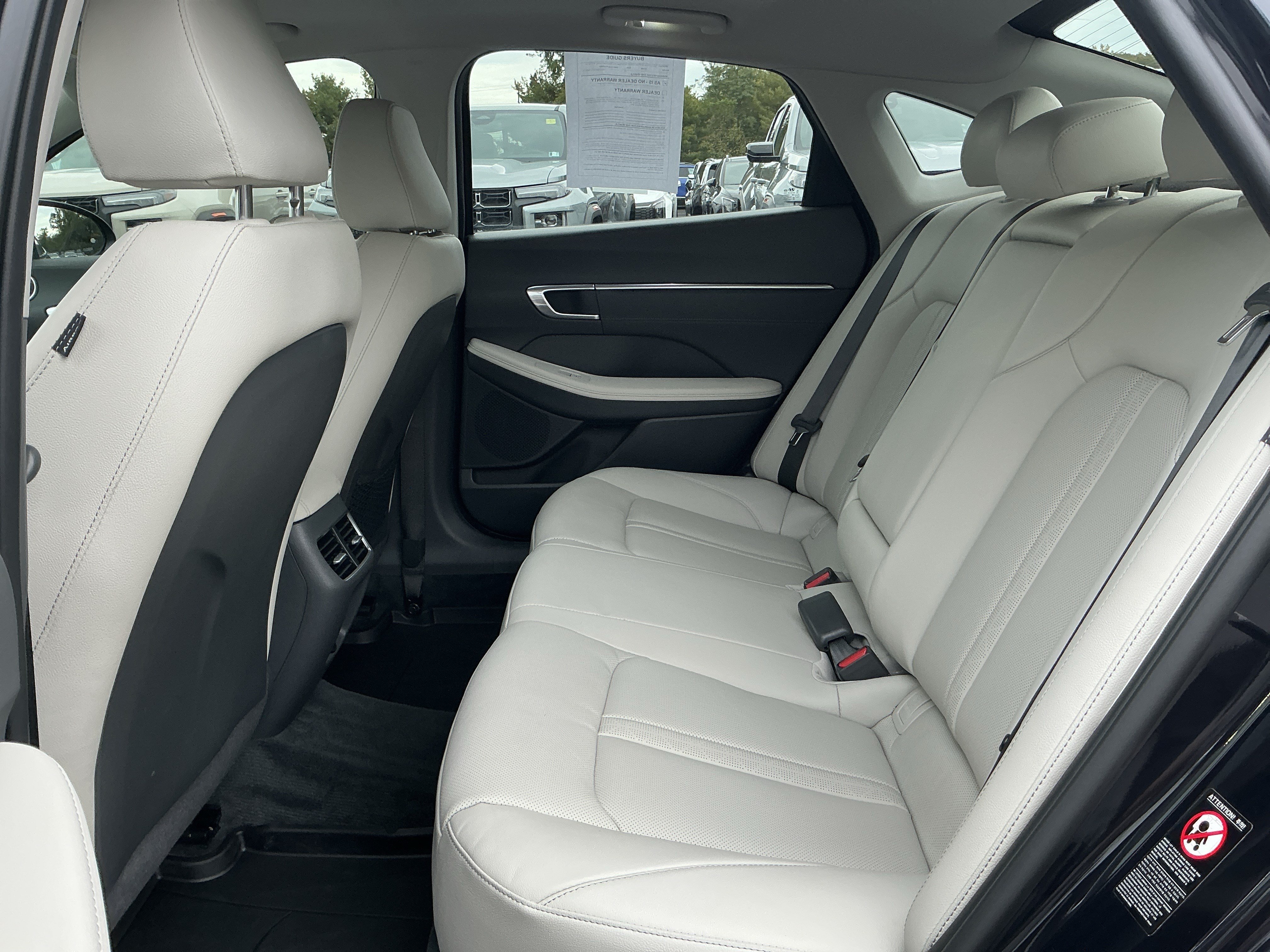 Used 2023 Hyundai Sonata Limited FWD image 10