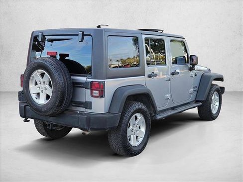 Used 2013 Jeep Wrangler Unlimited Sport image 5