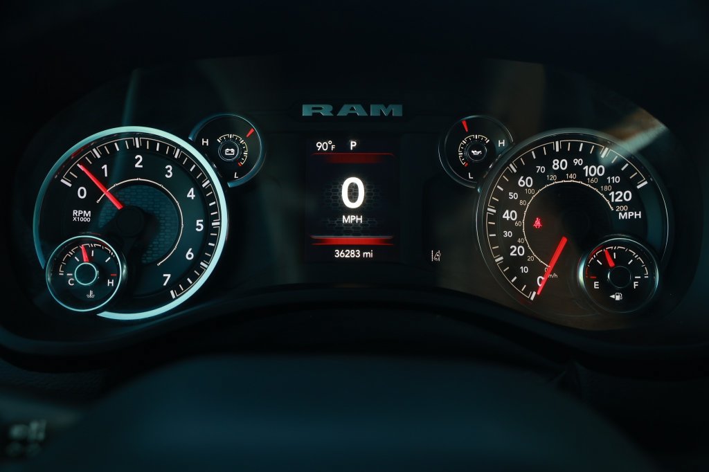 Used 2024 RAM 1500 Big Horn AWD/4WD image 23