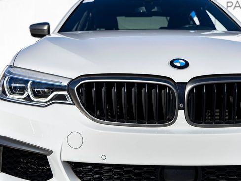 Used 2020 BMW M550i xDrive AWD/4WD image 9