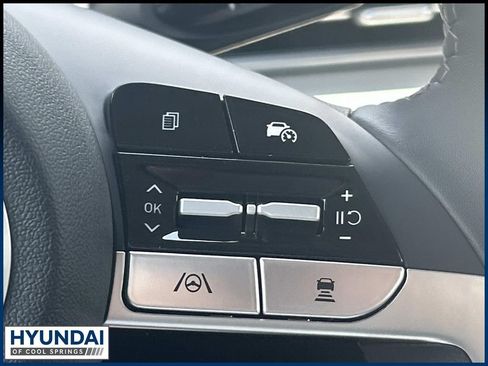New 2026 Hyundai Elantra Limited FWD image 30