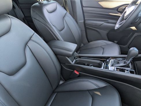 New 2026 Jeep Compass Limited AWD/4WD image 7