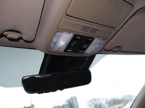 Used 2018 Honda Odyssey EX-L image 17