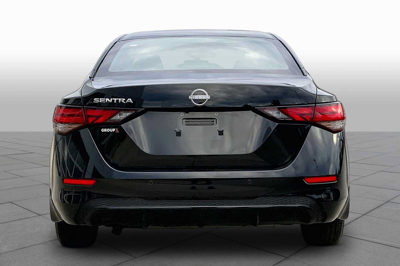 Used 2024 Nissan Sentra S FWD image 5