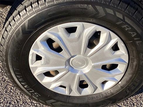 Used 2018 Ford Transit 350 XLT image 22