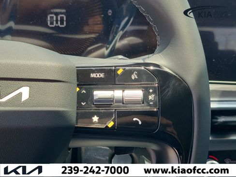 New 2026 Kia Sorento EX FWD image 24