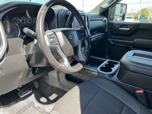 Used 2021 Chevrolet Silverado 1500 LT Trail Boss w/ Bed Protection Package AWD/4WD image 13
