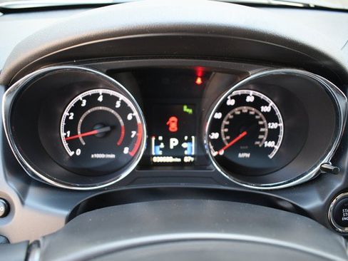 Used 2025 Mitsubishi Outlander Sport AWD image 31