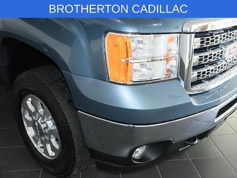 Used 2013 GMC Sierra 2500 SLT w/ SLT Convenience Package AWD/4WD image 13