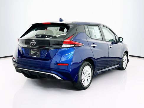 Used 2025 Nissan Leaf S image 9