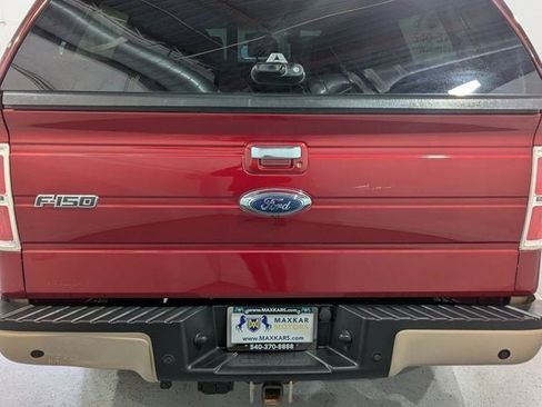 Used 2014 Ford F150 Lariat w/ Lariat Chrome Package image 61