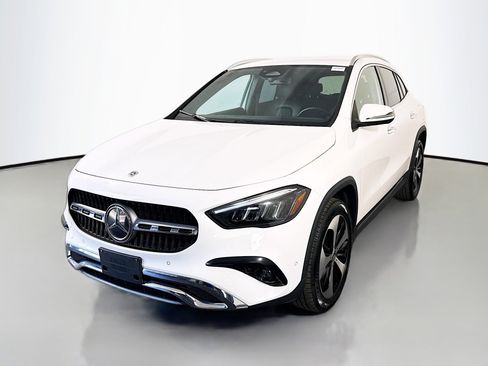 Used 2025 Mercedes-Benz GLA 250 image 4