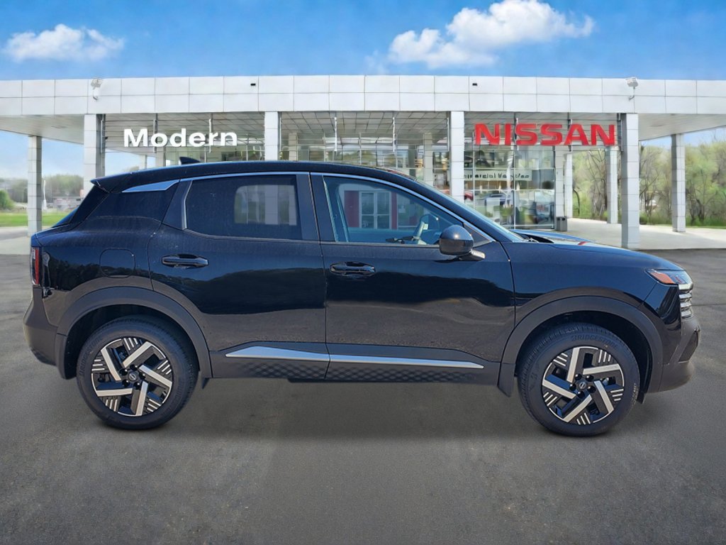 New 2027 Nissan Kicks SV FWD image 7