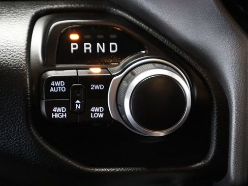 Used 2023 RAM 1500 Big Horn AWD/4WD image 35