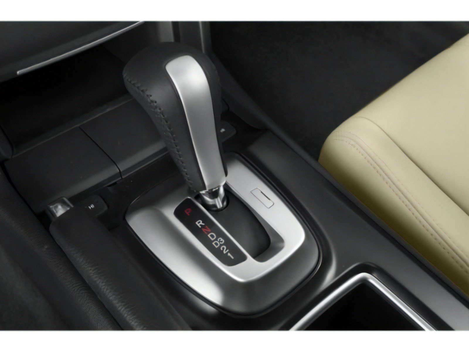 Used 2014 Honda Crosstour EX-L image 8