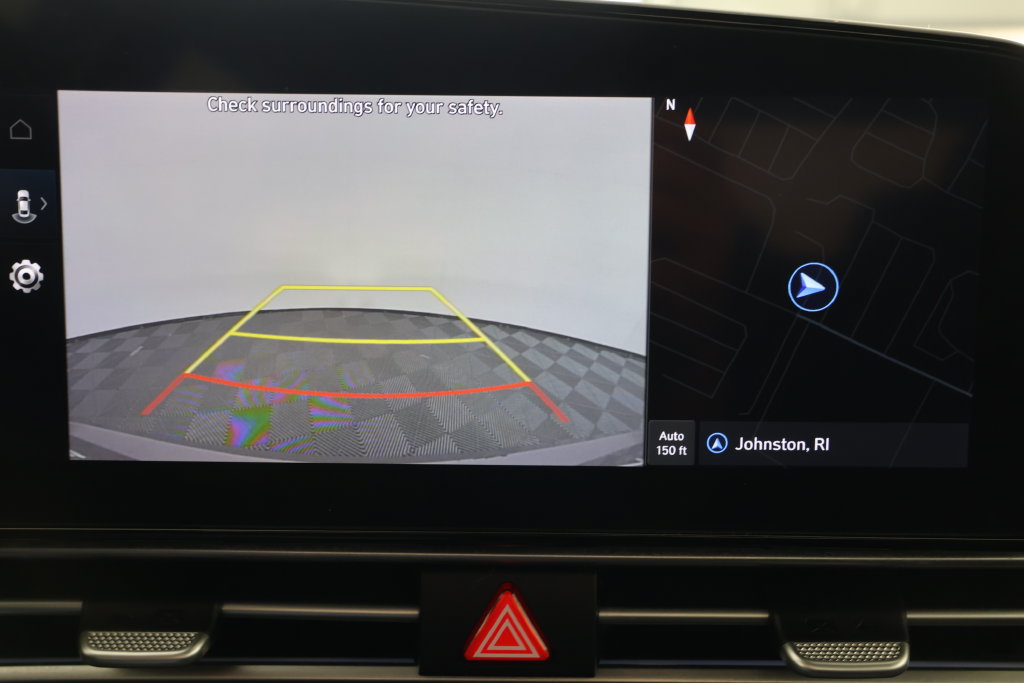 Used 2025 Hyundai Elantra SEL FWD image 18