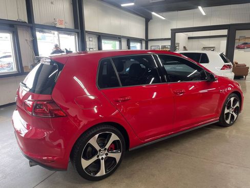 Used 2017 Volkswagen GTI Autobahn FWD image 11