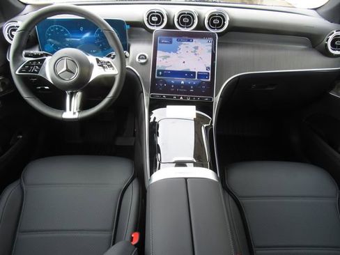 New 2026 Mercedes-Benz GLC 300 4MATIC image 32