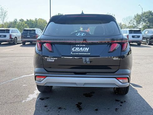 Certified 2025 Hyundai Tucson SE AWD/4WD image 6