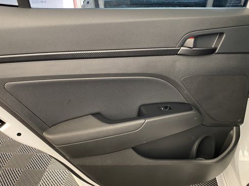 Used 2020 Hyundai Elantra Sport w/ Cargo Package (C1) image 15