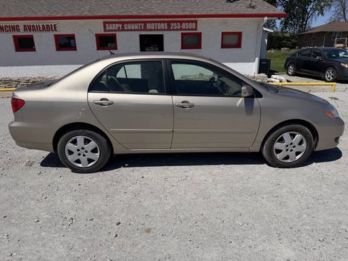 Used 2008 Toyota Corolla LE FWD image 2