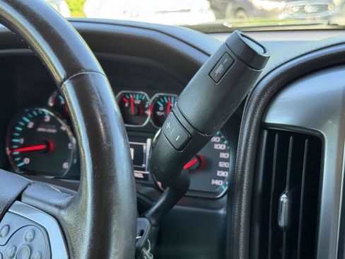 Used 2017 Chevrolet Silverado 1500 LTZ Z71 w/ LTZ Plus Package AWD/4WD image 8