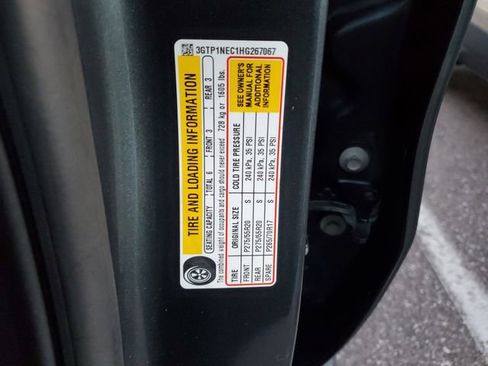 Used 2017 GMC Sierra 1500 SLT w/ SLT Premium Package image 32