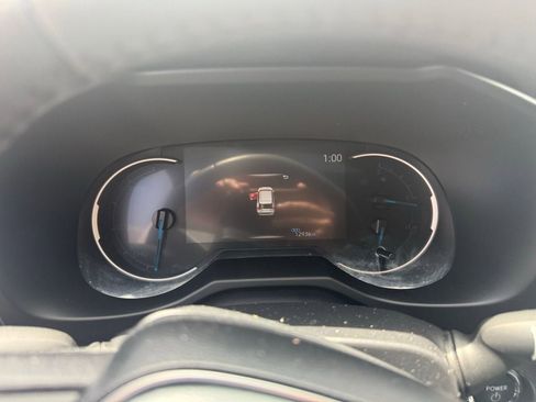 Used 2022 Toyota Sienna XLE FWD image 10