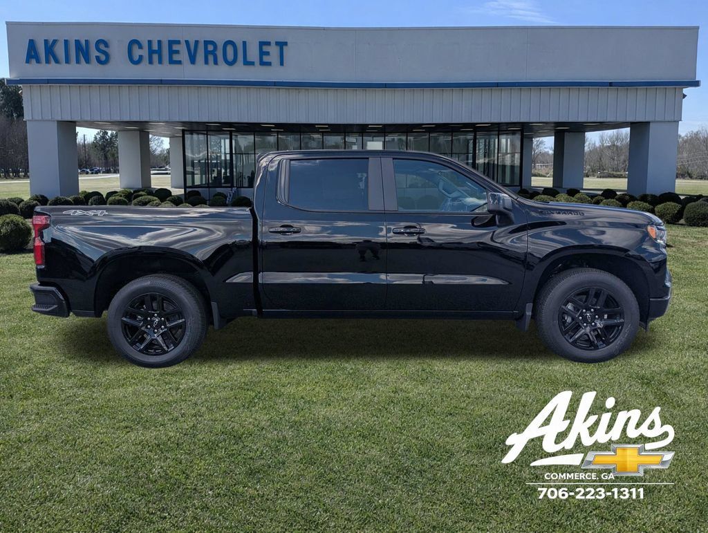 New 2026 Chevrolet Silverado 1500 RST w/ Dark Appearance Package AWD/4WD image 3