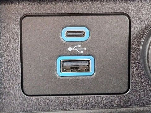 Certified 2022 Ford Escape SE image 7