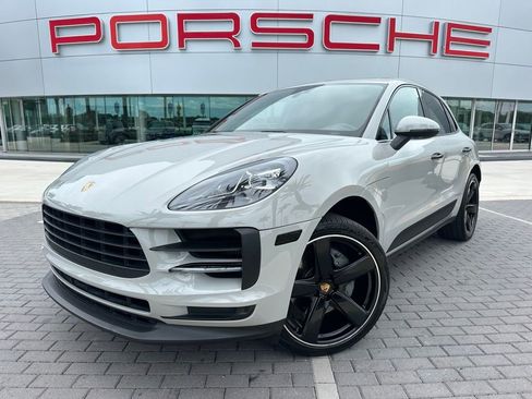 Certified 2019 Porsche Macan S AWD/4WD image 1