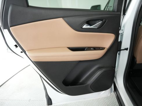 Used 2020 Chevrolet Blazer Premier w/ Driver Confidence II Package FWD image 37