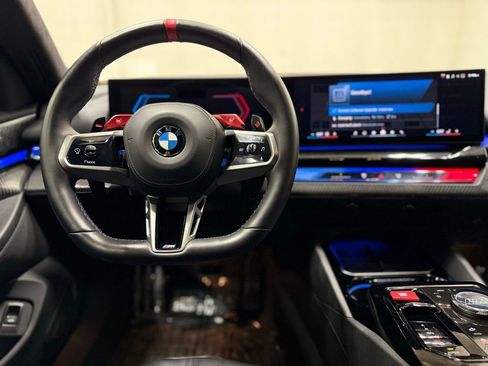 Used 2025 BMW M5 w/ Carbon Package image 37