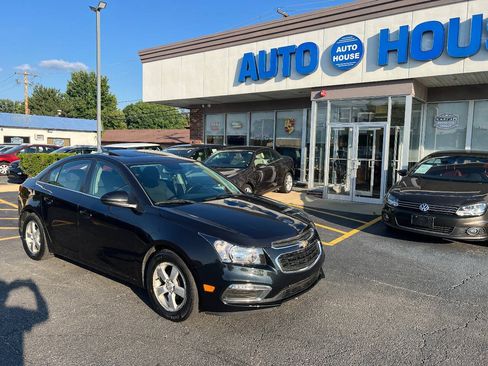 Used 2014 Chevrolet Cruze LT w/ All-Star Edition FWD image 3