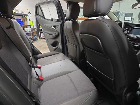 Certified 2023 Buick Encore GX Select w/ Safety Package II image 11