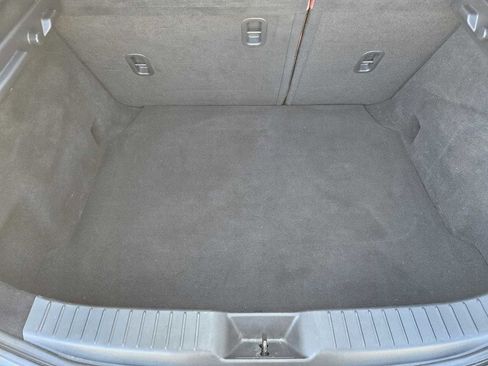 Used 2023 MAZDA MAZDA3 s image 32