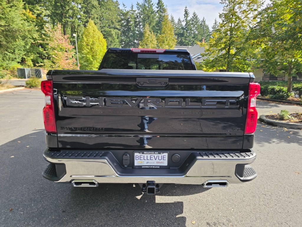New 2026 Chevrolet Silverado 1500 LT w/ Z71 Off-Road Package AWD/4WD image 6