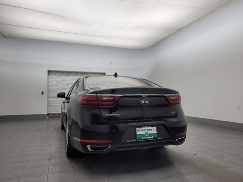 Used 2017 Kia Cadenza Limited image 6