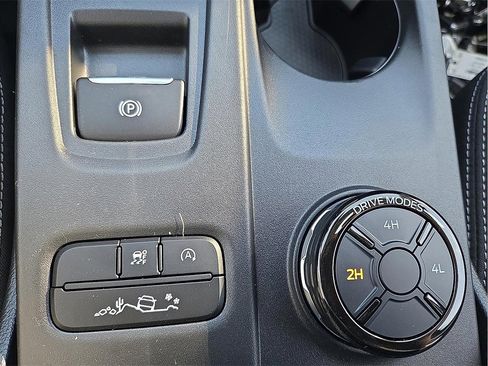 New 2025 Ford Ranger XLT w/ Equipment Group 301A High image 16