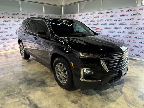 Used 2023 Chevrolet Traverse LT w/ LPO, Floor Liner Package AWD/4WD image 5