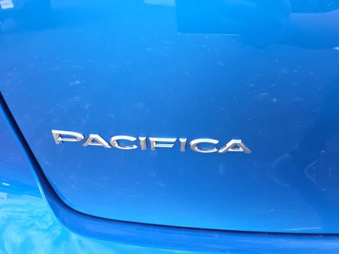 New 2026 Chrysler Pacifica Select image 27