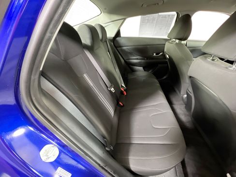 Used 2023 Hyundai Elantra SEL image 24