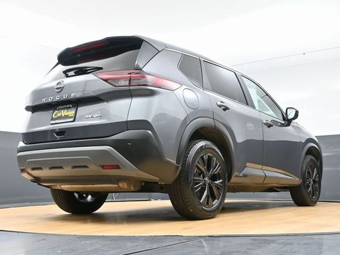 Used 2022 Nissan Rogue SV image 51