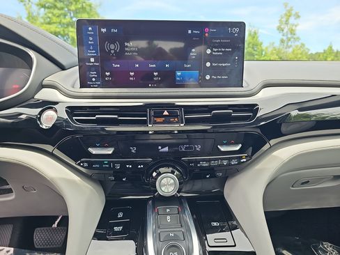 Certified 2026 Acura MDX FWD w/ Technology Package image 20