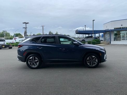 Certified 2025 Hyundai Tucson SEL FWD image 9