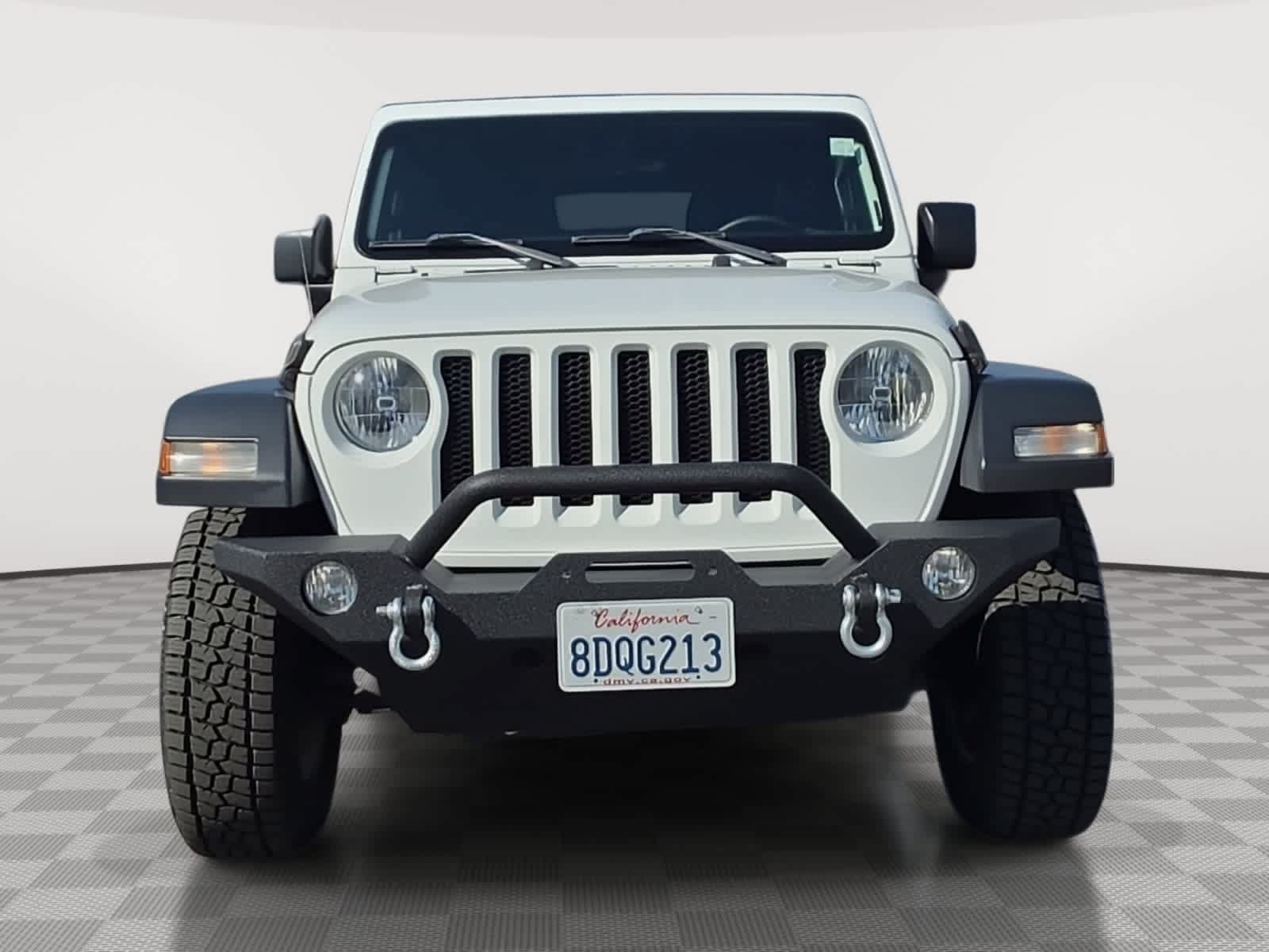 Used 2018 Jeep Wrangler Unlimited Sport S AWD/4WD image 2