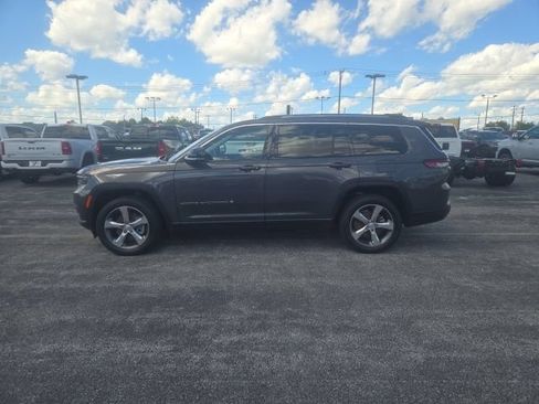 Used 2021 Jeep Grand Cherokee L Limited AWD/4WD image 4